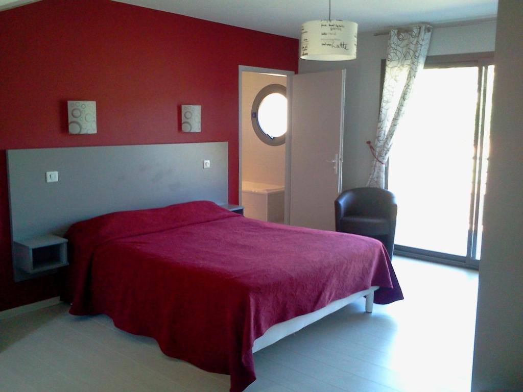 Logis Hotels - Hotel Et Restaurant Le Relais Des Garrigues Grisolles  Номер фото